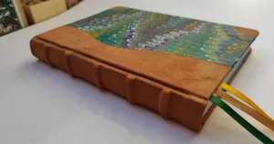 Egyedi notesz – kézzel kötött egyedi noteszek, jegyzetfüzetek | Csumpi Könyvek